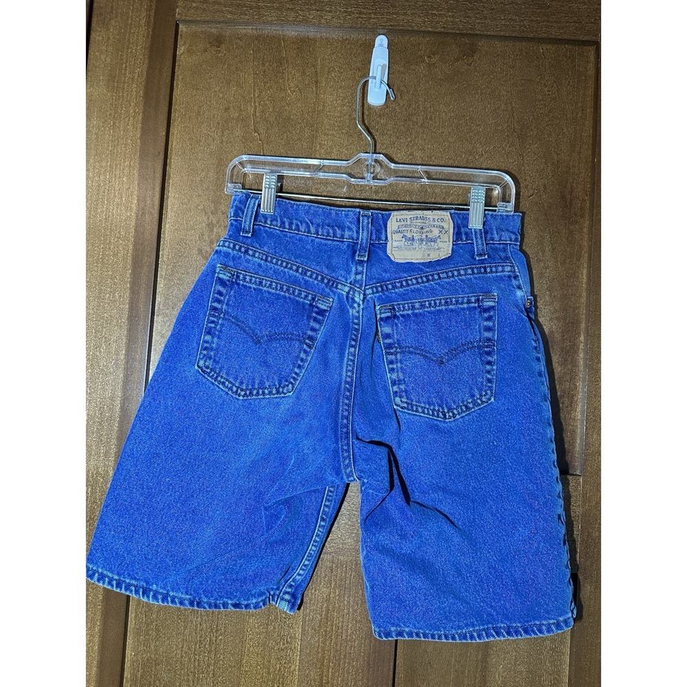 Vintage Levis 550 Black Tab Relaxed Fit Denim Shorts Blue Jean Womens 28 Waist - Picture 2 of 4